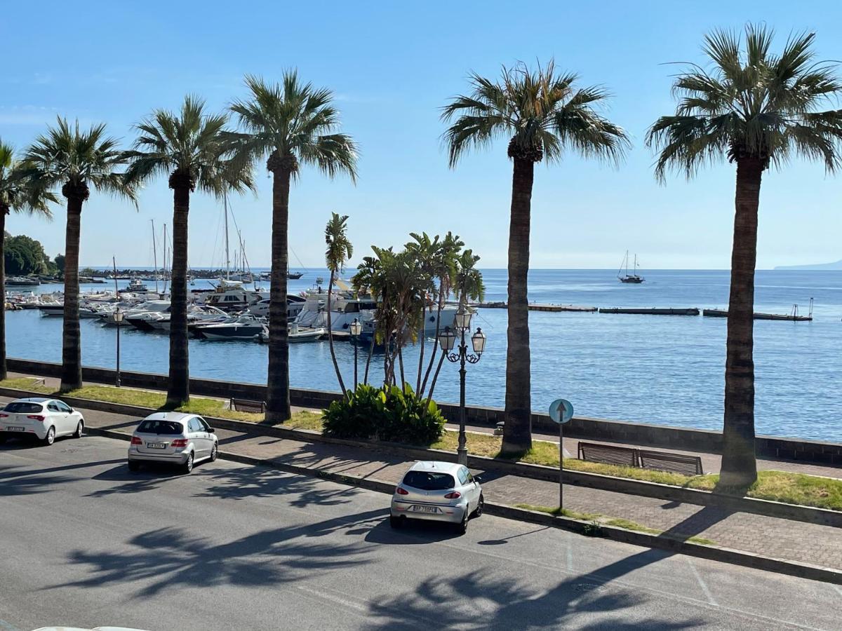 I Mezzanini Di Palazzo Bonaccorsi Milazzo Exterior foto